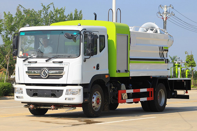 東風D9國六10-12噸方罐多功能抑塵車
