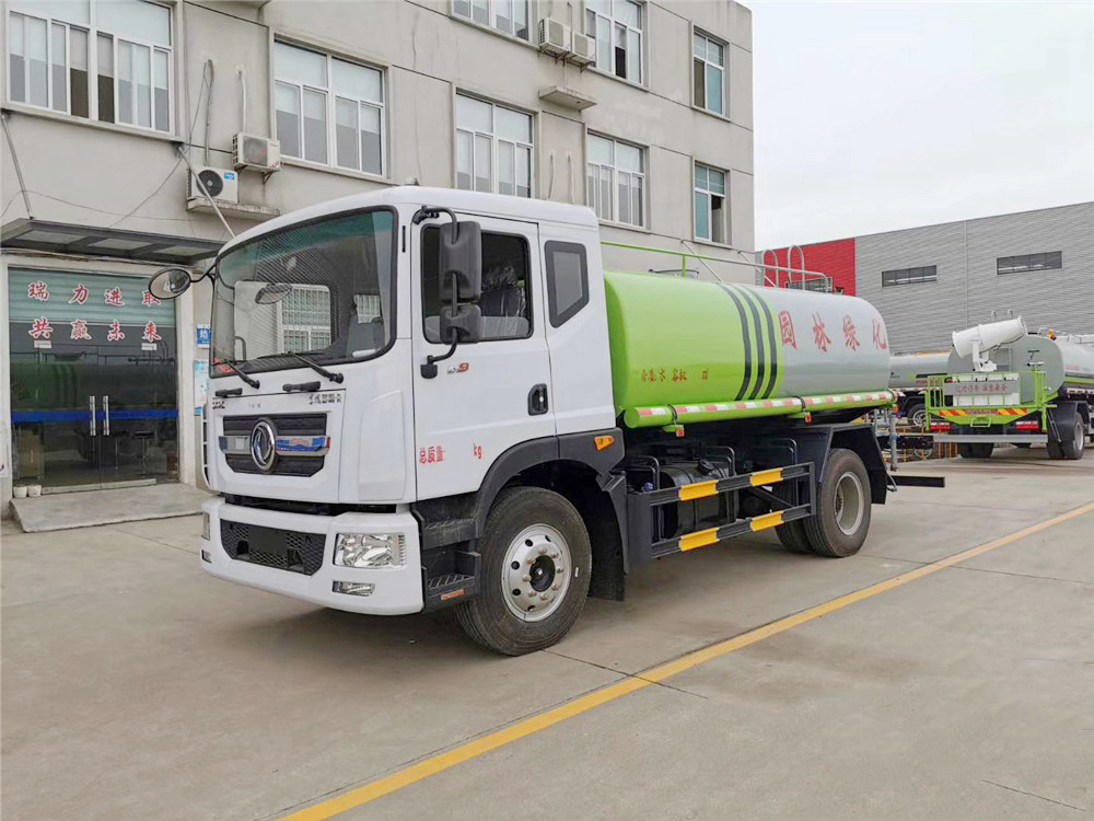 國六12立方東風D9 灑水車