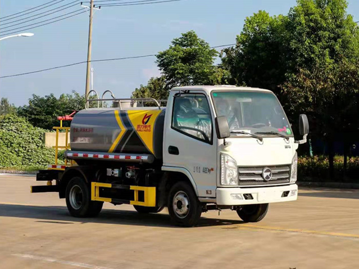 國六藍牌凱馬3方灑水車