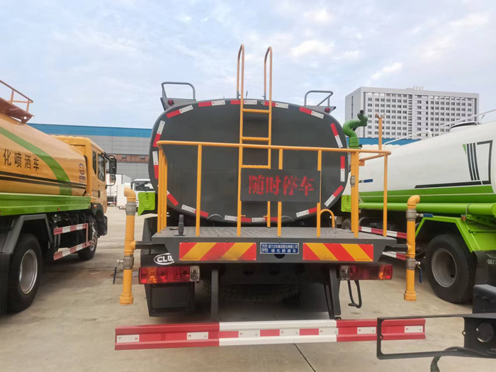國六解放J6 12方灑水車_解放12方灑水車價(jià)格_解放12方灑水車圖片_程力灑水車廠家